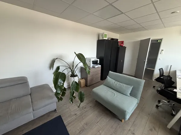 Local professionnel 33 m²