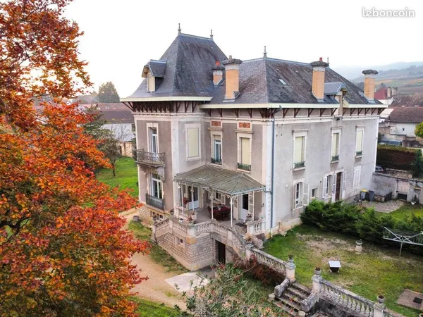 Propriété 12 pièces 340 m²