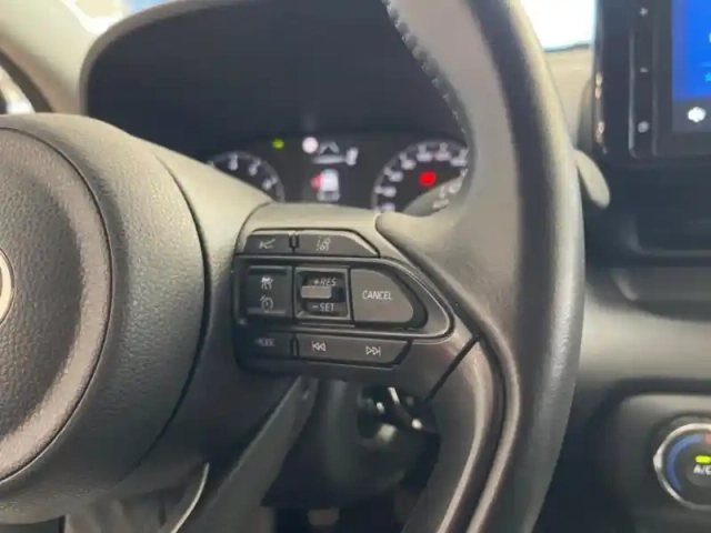 Toyota Yaris 120 vvt-i dynamic business 5p mc24 — photo 14