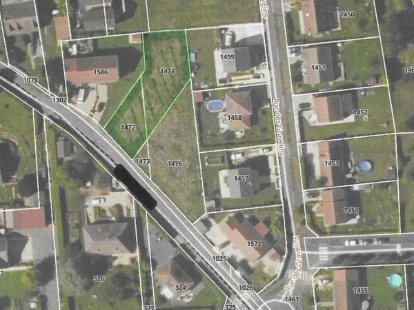 TERRAIN A BATIR de 716m²
