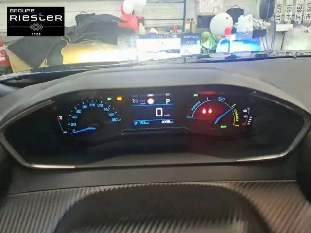 Peugeot 2008 electrique 50 kwh 136 ch — photo 50