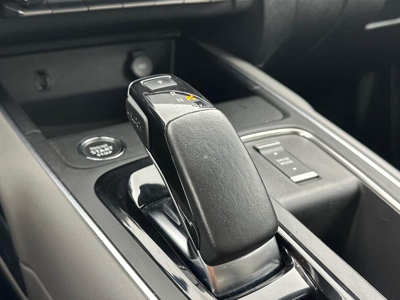 Citroën C5 Aircross hybride rechargeable 225 s&s e-eat8 business — photo 29