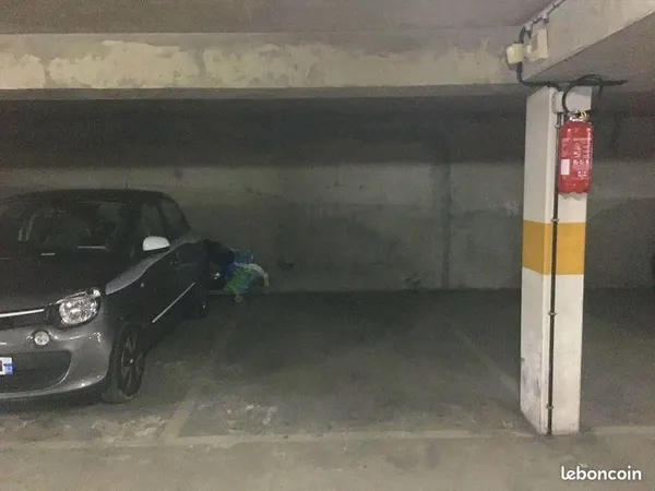 Place parking souterrain