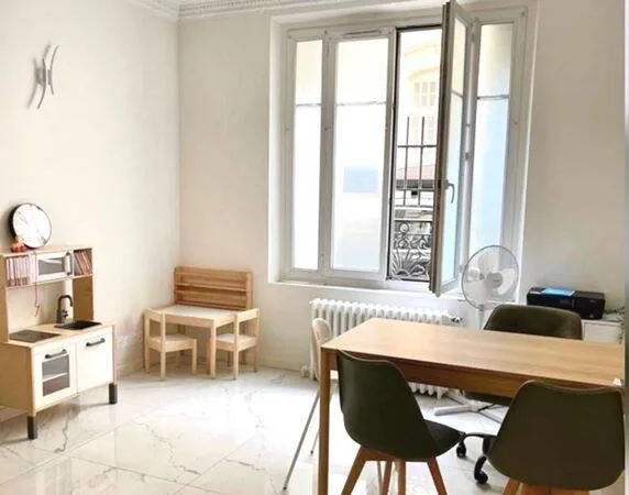 Bureaux 16 m²