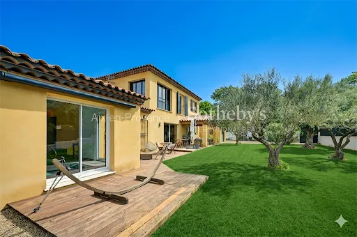 Maison 5 pièces 172 m²