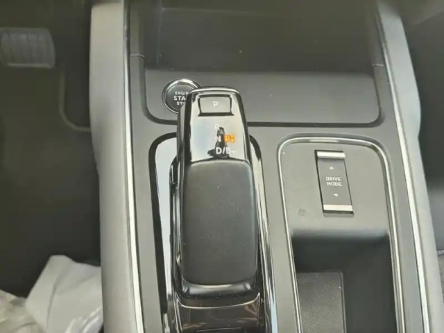 Citroën C5 Aircross hybride rechargeable 225 s&amp;s e-eat8 feel — photo 24