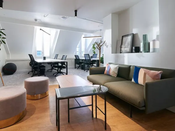 Bureaux 835 m²