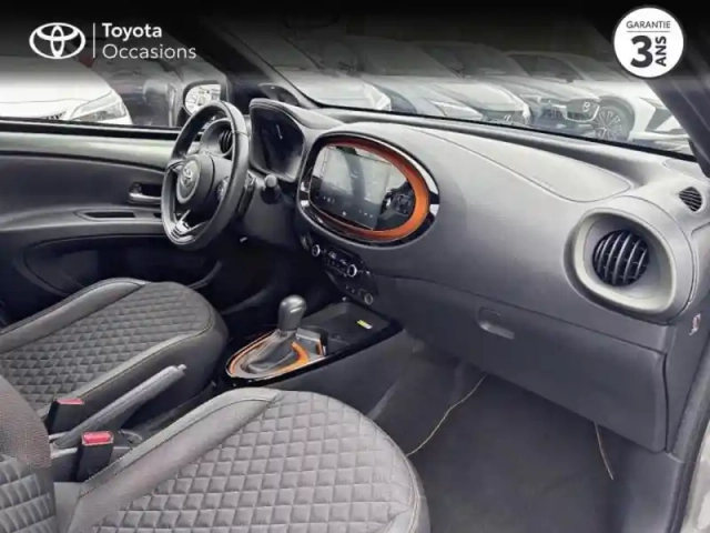 Toyota Aygo X 1.0 vvt-i 72ch air limited s-cvt — photo 6