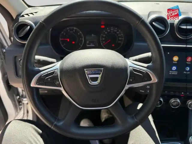Dacia Duster 1.0 eco-g 100ch prestige + 4x2 — photo 12