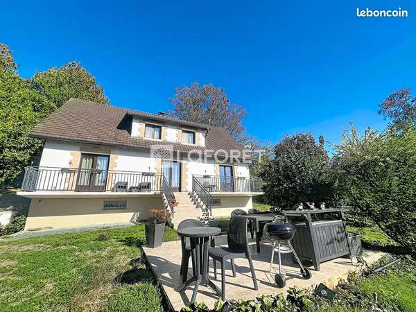 Propriété 7 pièces 170 m²