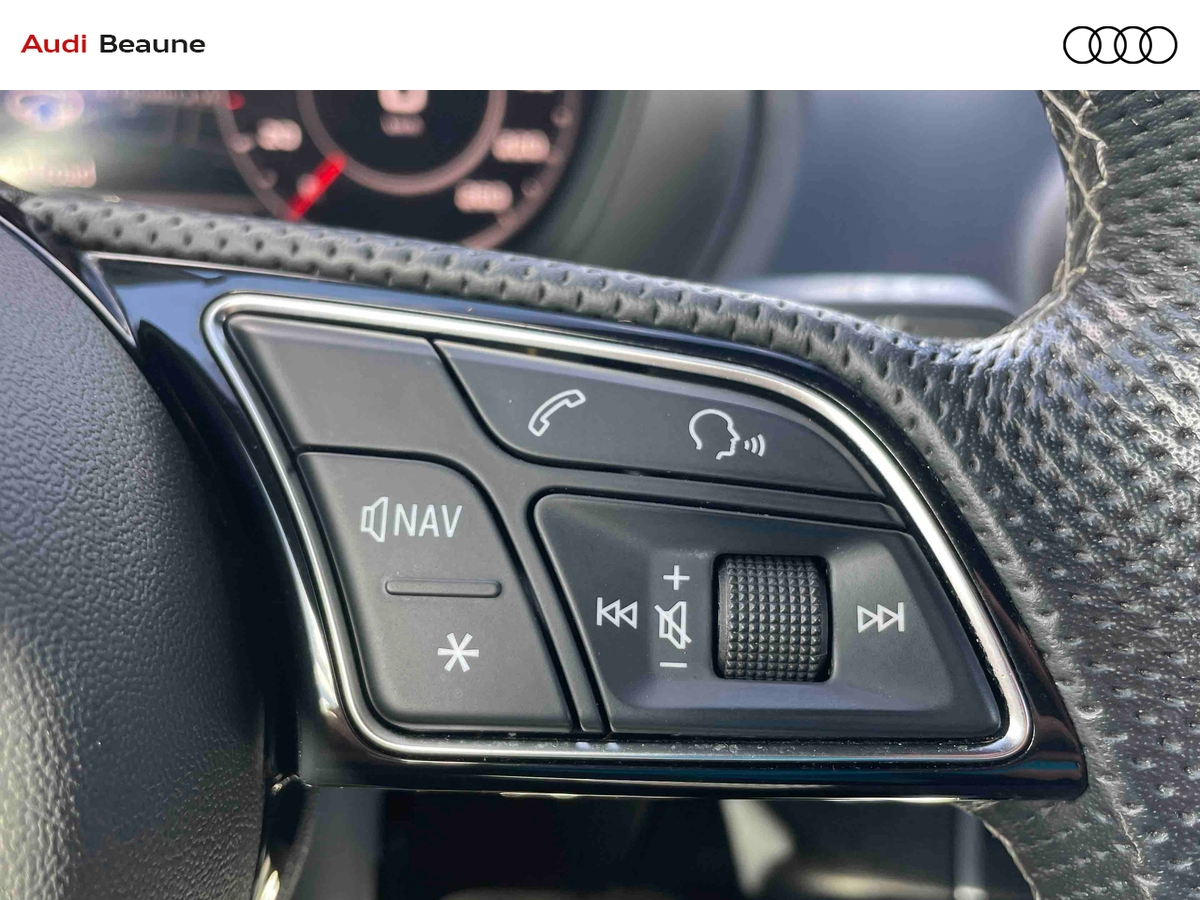 Audi Q2 35 TFSI 150 S tronic 7 — photo 27
