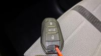 Opel Grandland 1.2 Turbo Hybrid 145ch GS e-DCT6 — photo 16