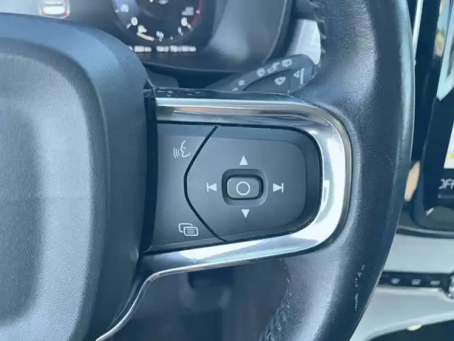 Volvo Xc40 d3 adblue 150 ch geartronic 8 — photo 27