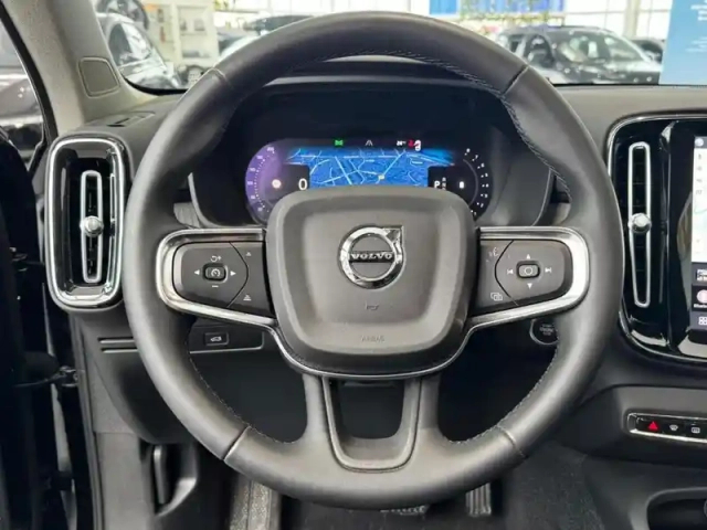 Volvo Xc40 b3 163 ch dct7 ultra — photo 19