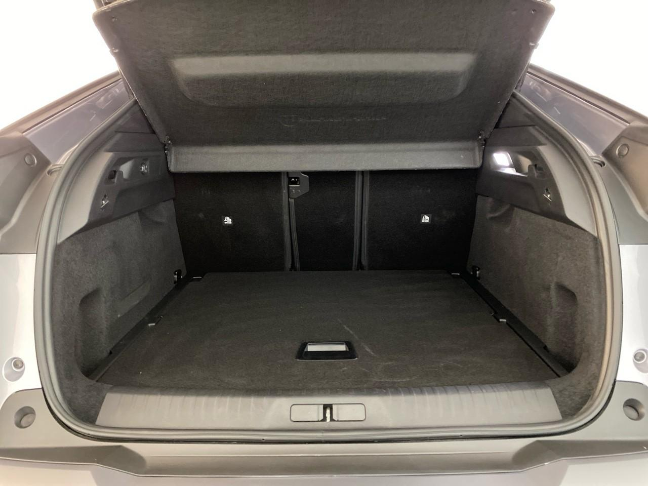 Peugeot 3008 hybrid 145 e-dcs6 allure — photo 6