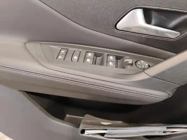 Peugeot 308 puretech 130ch s&amp;s eat8 allure — photo 20