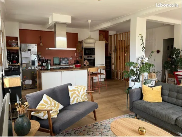 Appartement lumineux T4