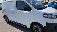 Opel Vivaro L1 Standard 1.5 D 120ch Pack Business — photo 3