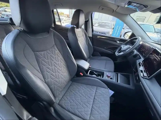 Volkswagen Tiguan 2.0 tdi 150ch vw edition dsg7 — photo 12
