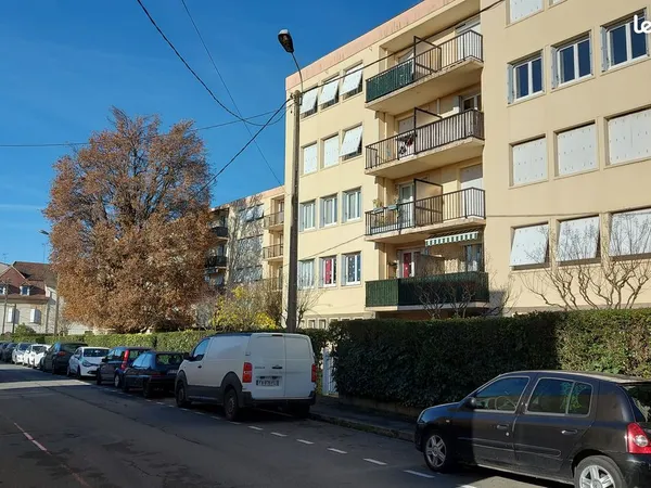 🏡 Appartement T3 - 65 m² - Balcon plein sud - Garage + Cave - Bergerac quartier calme proche de tout