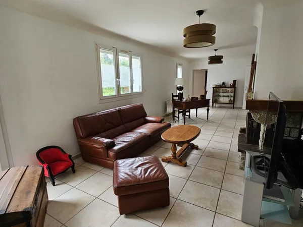 Maison Sautron 6 pièce(s) 140 m2