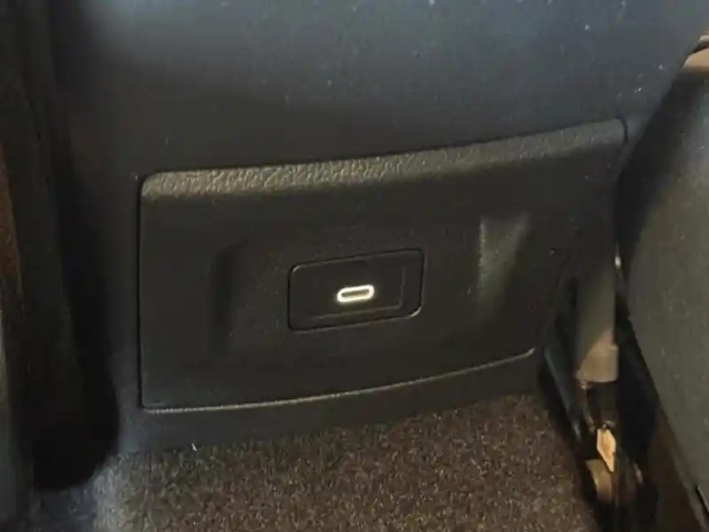 Mercedes Classe A 200 d amg line — photo 14