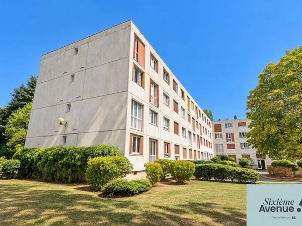 Appartement 6 pièces 99 m²