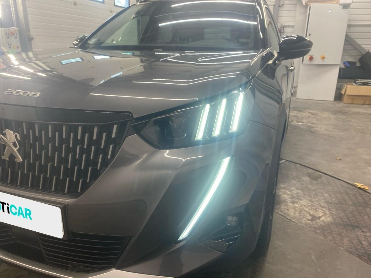 Peugeot 2008 puretech 130 s&s bvm6 gt — photo 29