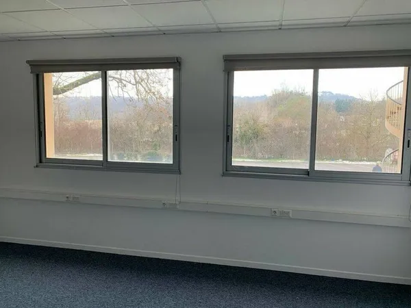 Bureau 25 m²