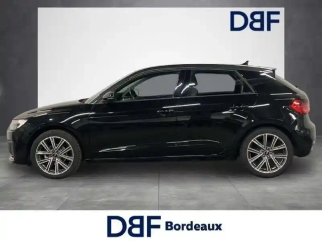 Audi A1 25 tfsi 95 ch bvm5 advanced — photo 2