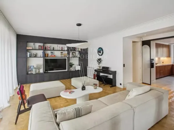 Appartement 5 pièces 138 m²