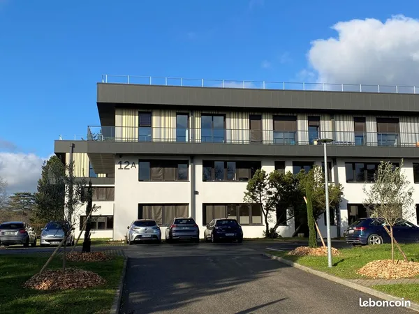 Bureau de 110 m² à louer à Tassin