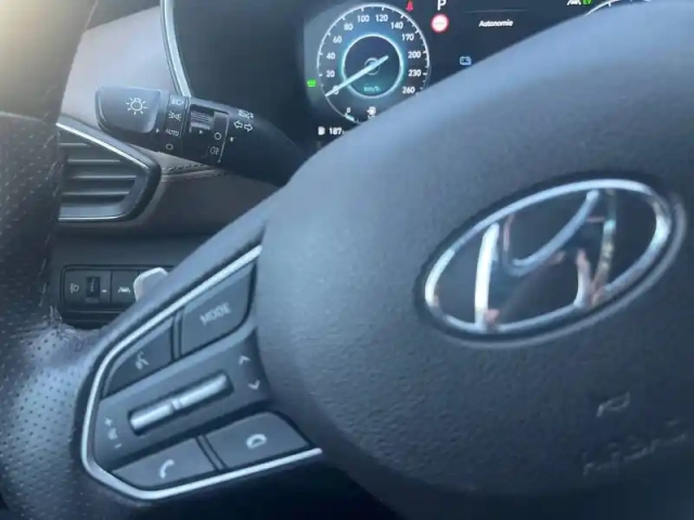 Hyundai Santa Fe 1.6 t-gdi plug-in 265 htrac bva6 — photo 29