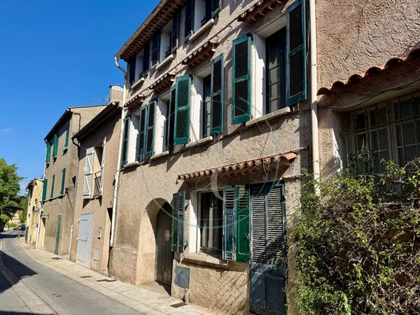COGOLIN - Maison de village de 136 m² avec garage - Fort potentiel