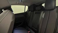 Peugeot 308 1.5 BlueHDi 130ch S&S Allure EAT8 — photo 13