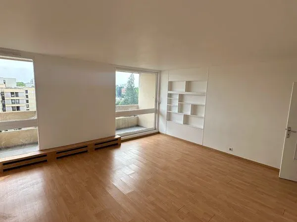 A vendre T4 Elancourt Les nouveaux horizons
