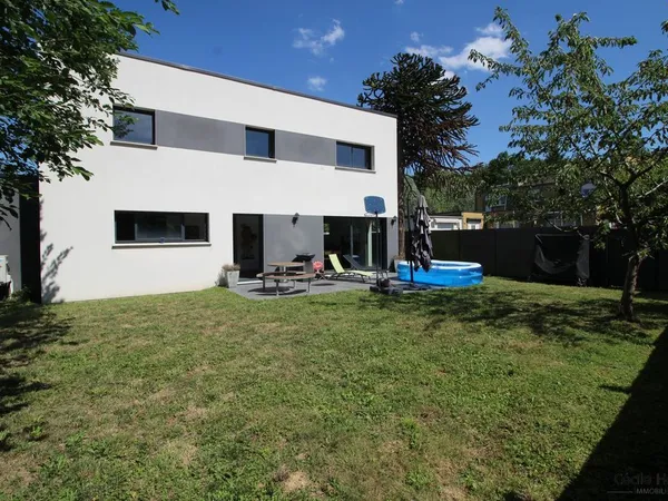 Maison de luxe 6 pièces 160 m²
