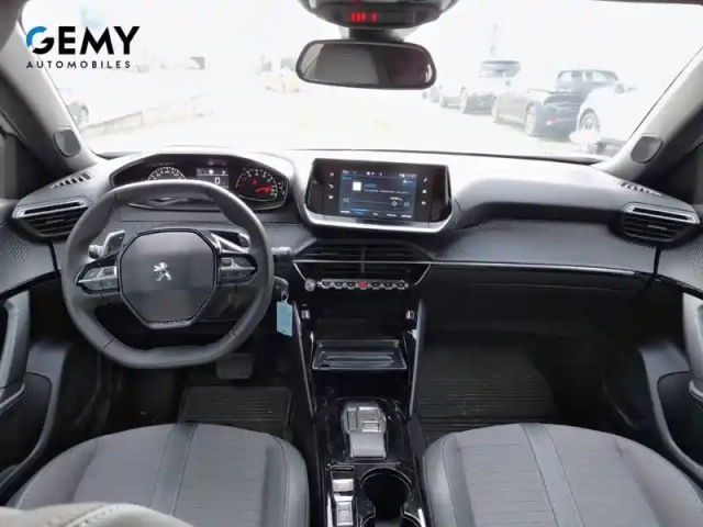 Peugeot 2008 puretech 130 s&amp;s eat8 — photo 8