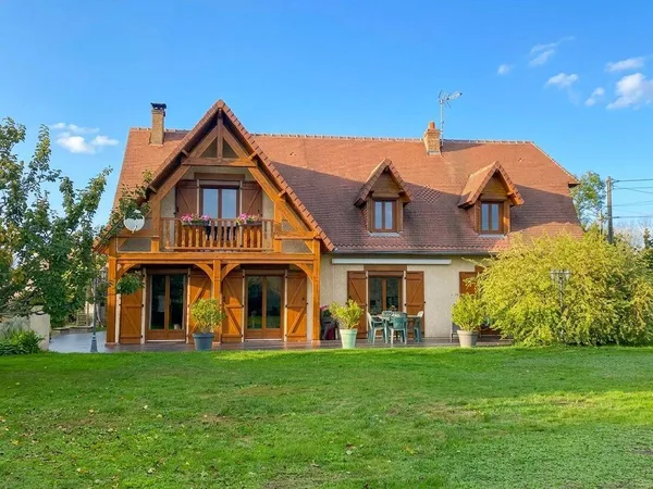 Maison 6 pièces 180 m²