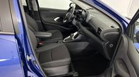 Toyota Yaris 116h Design 5p — photo 15