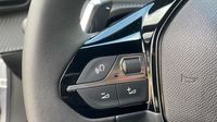 Peugeot 2008 1.2 Hybrid 145ch Style e-DCS6 — photo 21