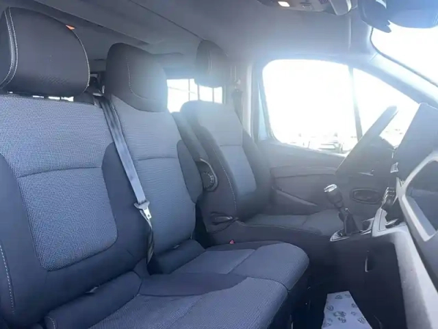 Renault Trafic blue dci 150 — photo 68