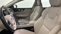Volvo V60 B3 163ch Start DCT 7 — photo 12