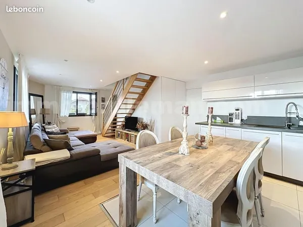 Duplex 3 pièces 74 m²