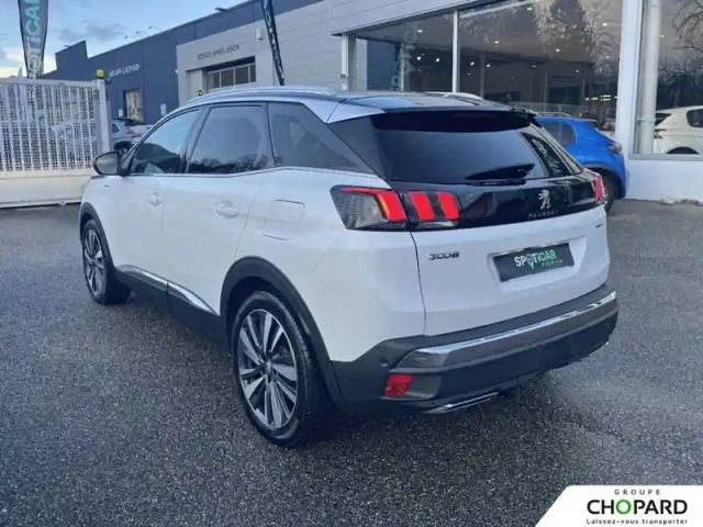 Peugeot 3008 hybrid4 300 e-eat8 — photo 7