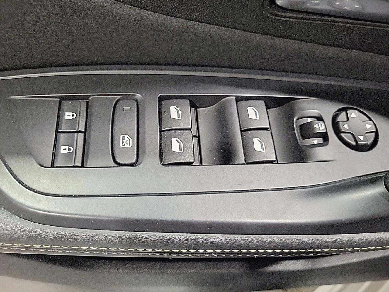 Peugeot 308 phev 180 e-eat8 gt — photo 23