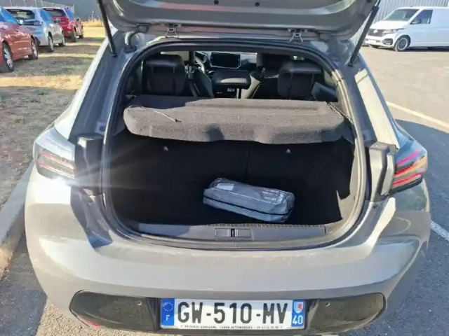 Peugeot 208 hybrid 100 e-dcs6 — photo 6