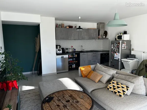 Appartement 3 Pièces 70 M2 + garage Etage 1/2