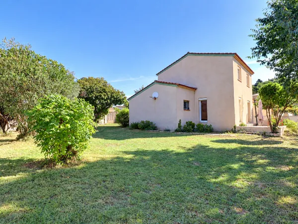 VENTE VILLA 4 PIÈCES - 34820 TEYRAN
