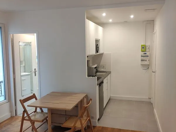 Studio meublé 24 m² Alésia